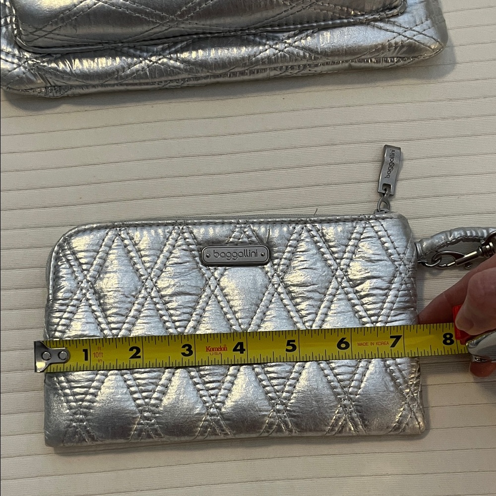 Baggallini Shimmering Silver Quilted Crossbody Bag - Picture 11 of 12